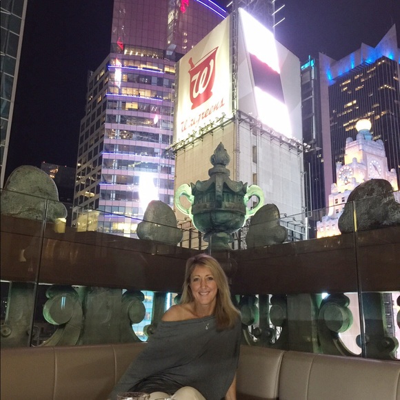 Meet your Posher, Kim - Picture 3 of 5